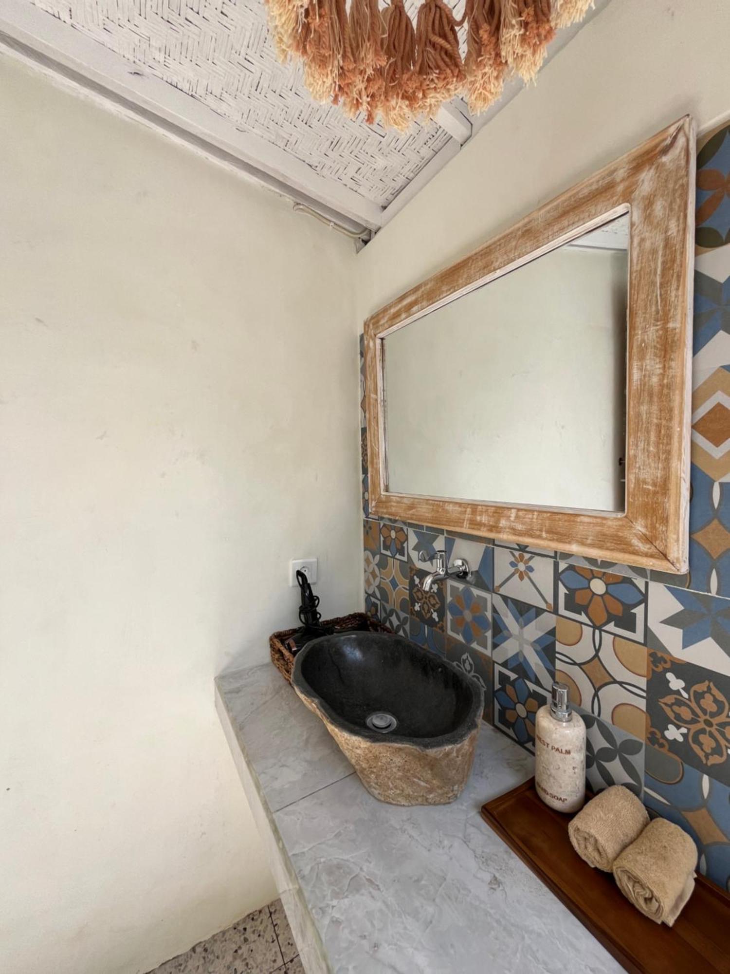 Penida West Palm Cottage Toyapakeh Экстерьер фото