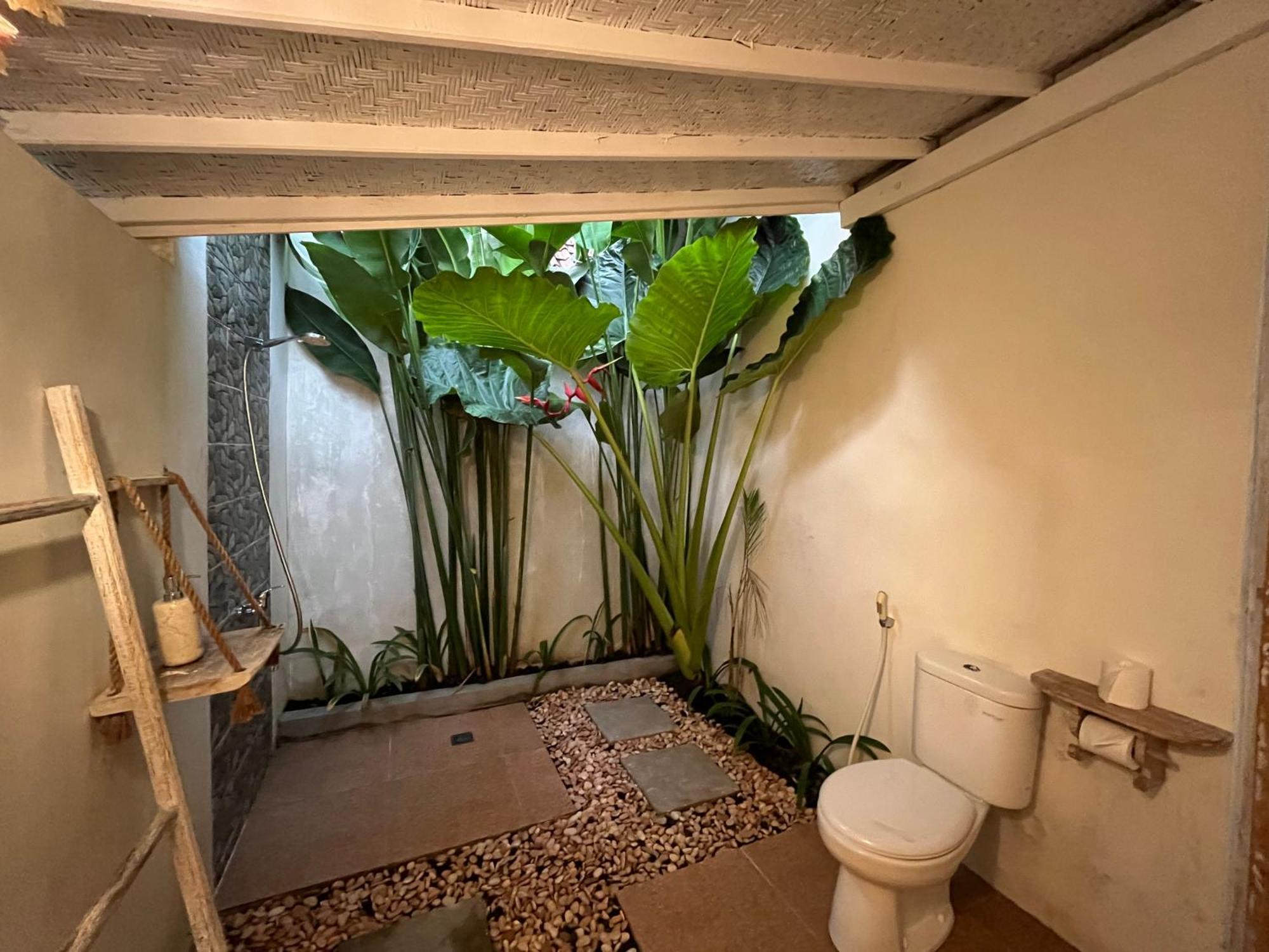 Penida West Palm Cottage Toyapakeh Экстерьер фото